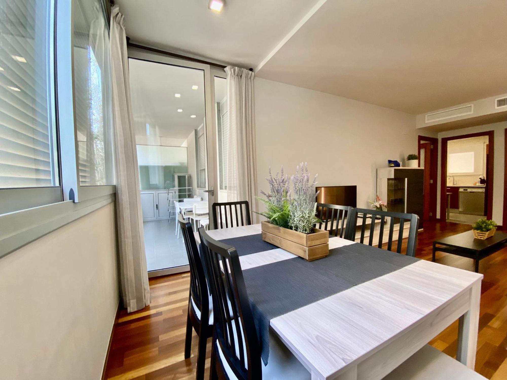 Carmed Homely Apartment By Hlclub Agency Vilanova i la Geltrú Zewnętrze zdjęcie